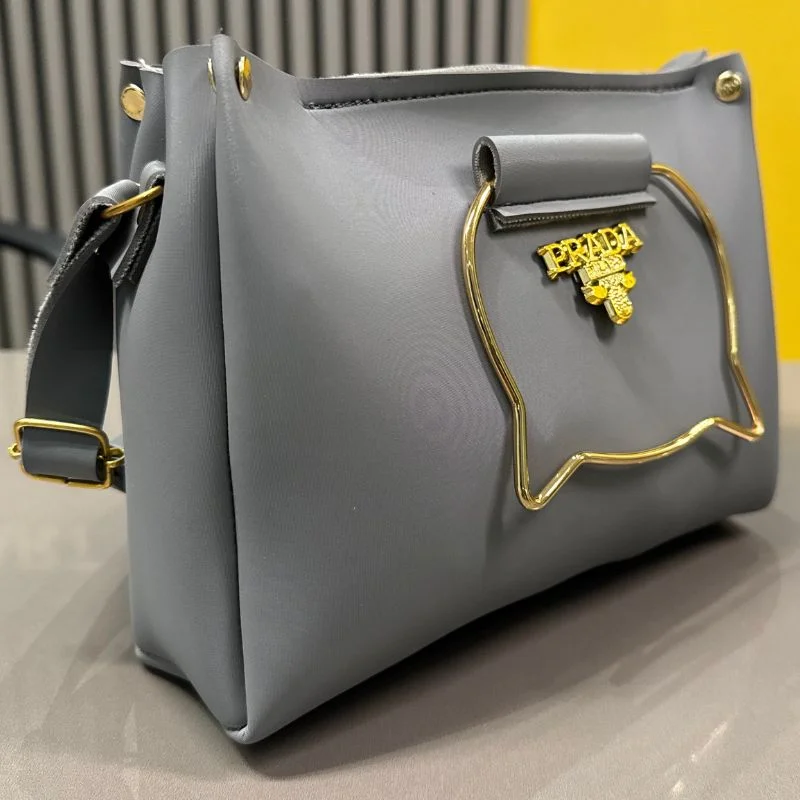 ProductImage-2026-01-09T103621.3311_1767937275.webp Gray Elegant Cat Handle Handbag for Girls & Ladies | Stylish Shoulder & Crossbody Bag with Gold Accents | Adjustable Strap - Image 3