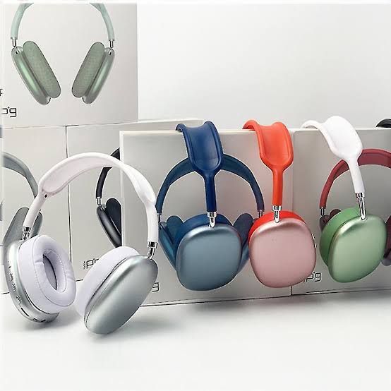 p9-wireless-bluetooth-headphones-random-colors-1_1727330380.jpg P9 Wireless Bluetooth Headphones | Deep Bass Sound | Comfortable Fit & Long Battery Life - Image 2